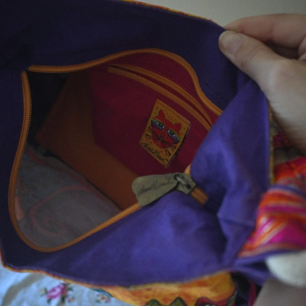 Laurel Burch Purple Orange Cat Art Fabric Shoulder Hobo Bag Wrapped Handle